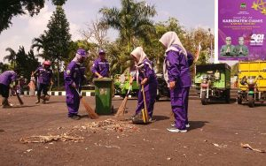 Inilah Pasukan Ungu sang Pahlawan Galuh Ethnic Carnival