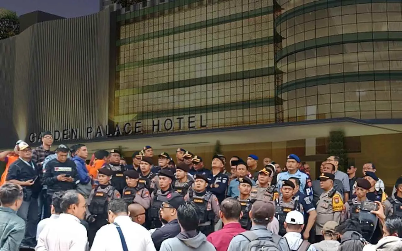 Eksekusi Hotel Garden Palace Ricuh! Pengelola Tolak Proses