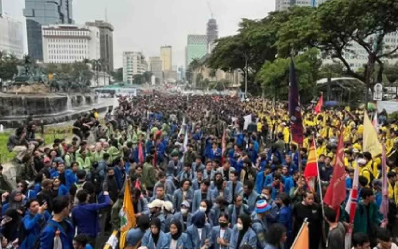 Demo Indonesia Gelap Ribuan Mahasiswa Tolak Revisi UU, gambar tangkap layar instagram