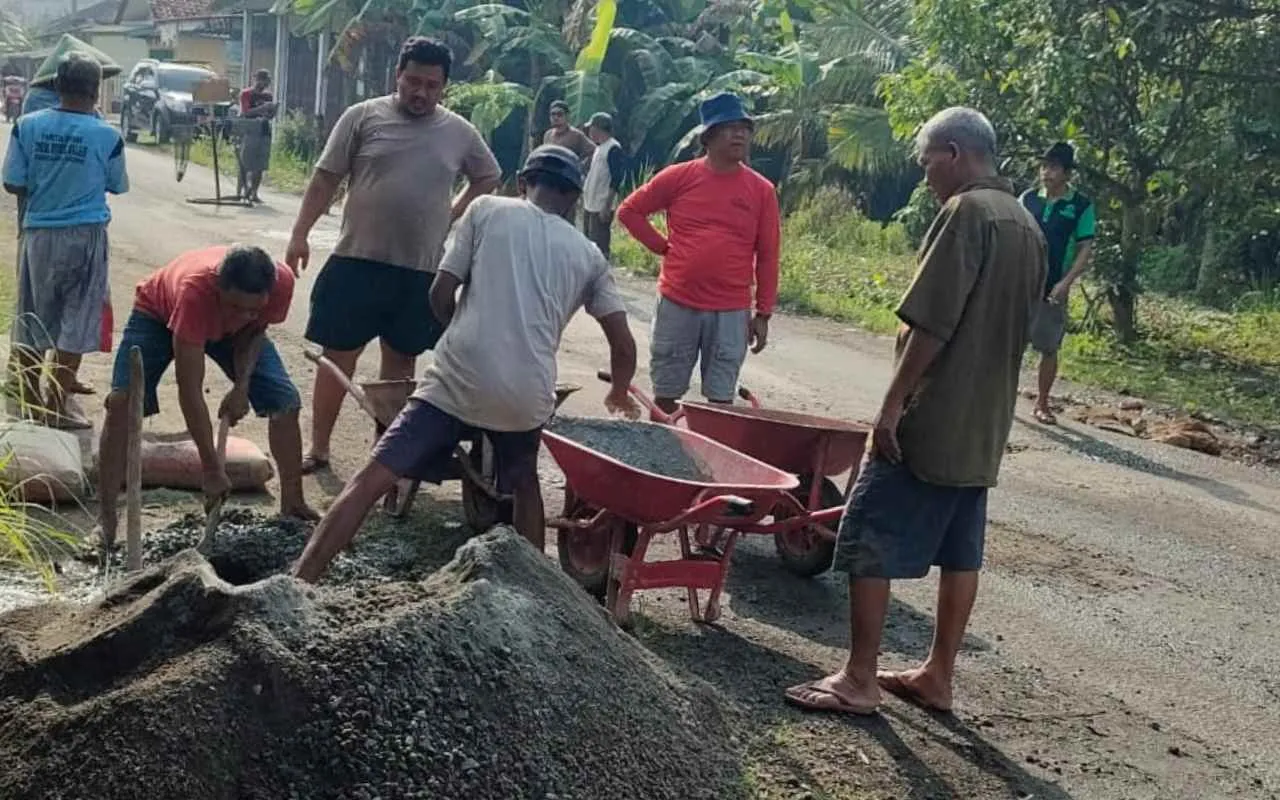 Banjarharja Bergerak, Bosan Tunggu Pemerintah Pilih Aksi Nyata